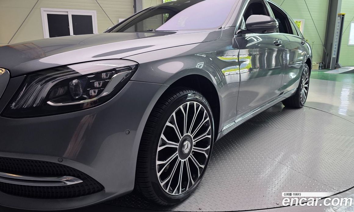 Mercedes-Benz S-Class W222 фото 15