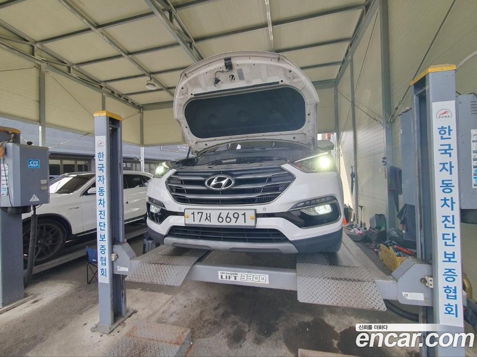 Hyundai Santa Fe The Premium