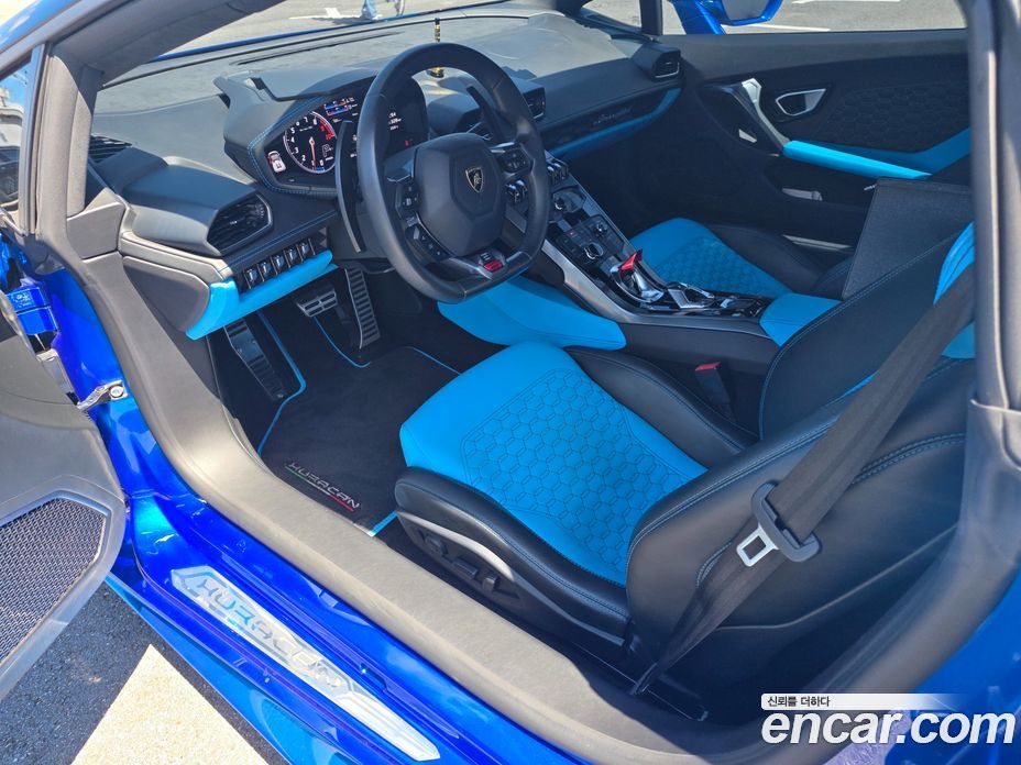 Lamborghini Huracan фото 12