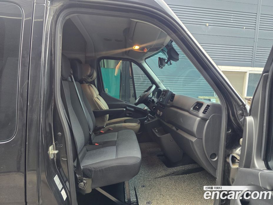 Renault Korea (Samsung) Master фото 10