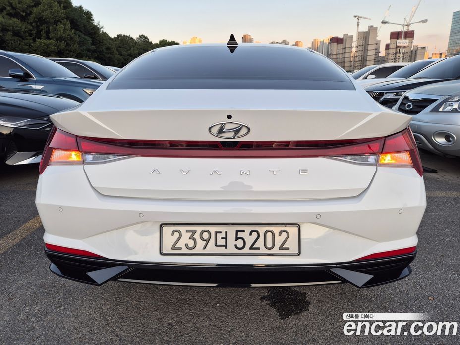 Hyundai Avante (CN7) фото 5