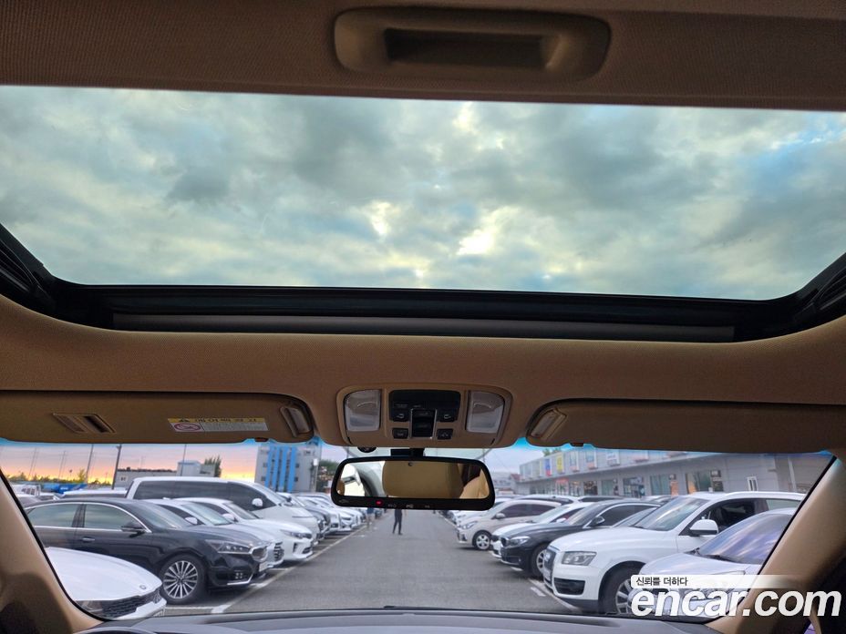 Kia Carnival 3rd Gen фото 12