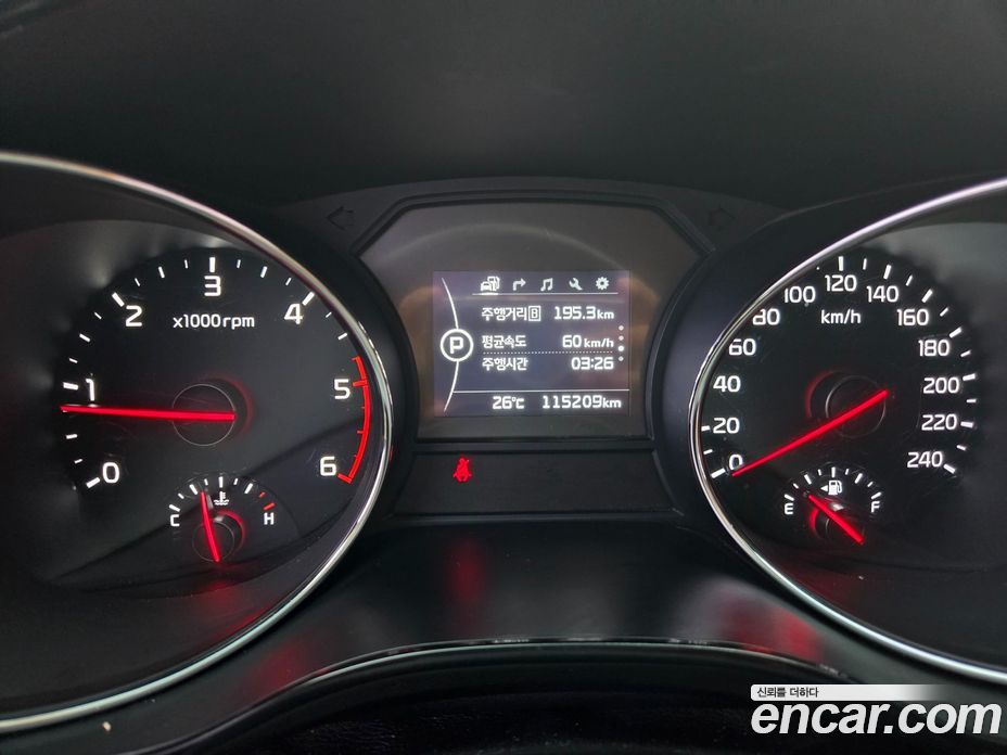 Kia Carnival 3rd Gen фото 14