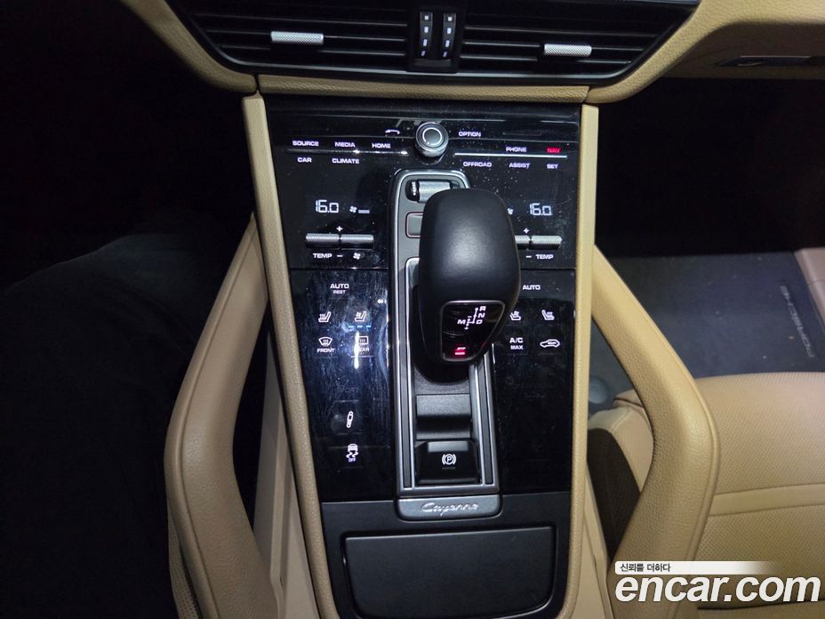 Porsche Cayenne 3rd Gen фото 7
