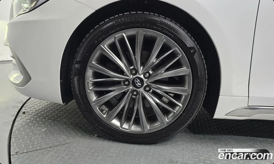 Hyundai Grandeur (IG) 6th Gen фото 5