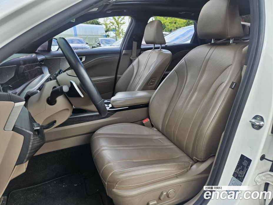 Kia K8 фото 7