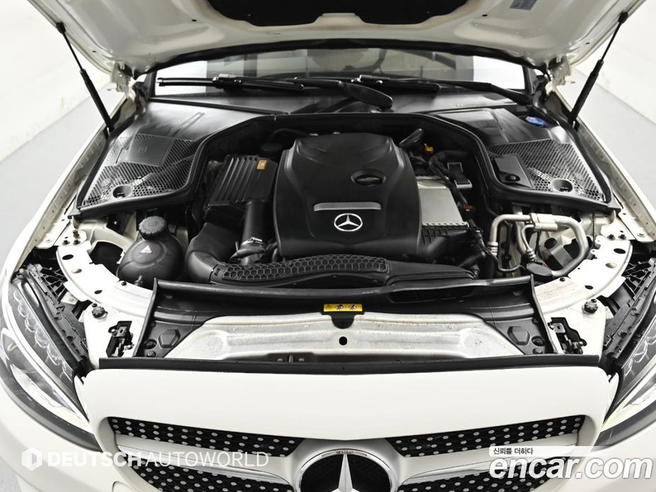 Mercedes-Benz C-Class W205 фото 6
