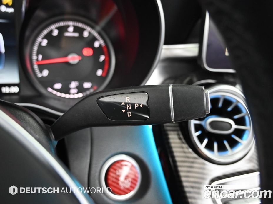 Mercedes-Benz C-Class W205 фото 9