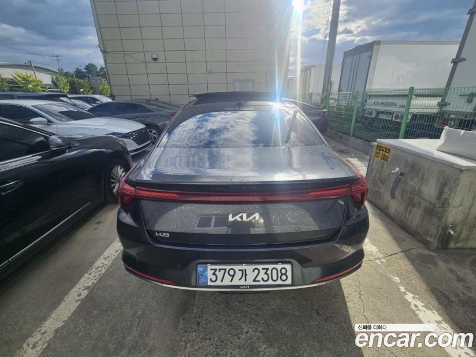 Kia K8 фото 4