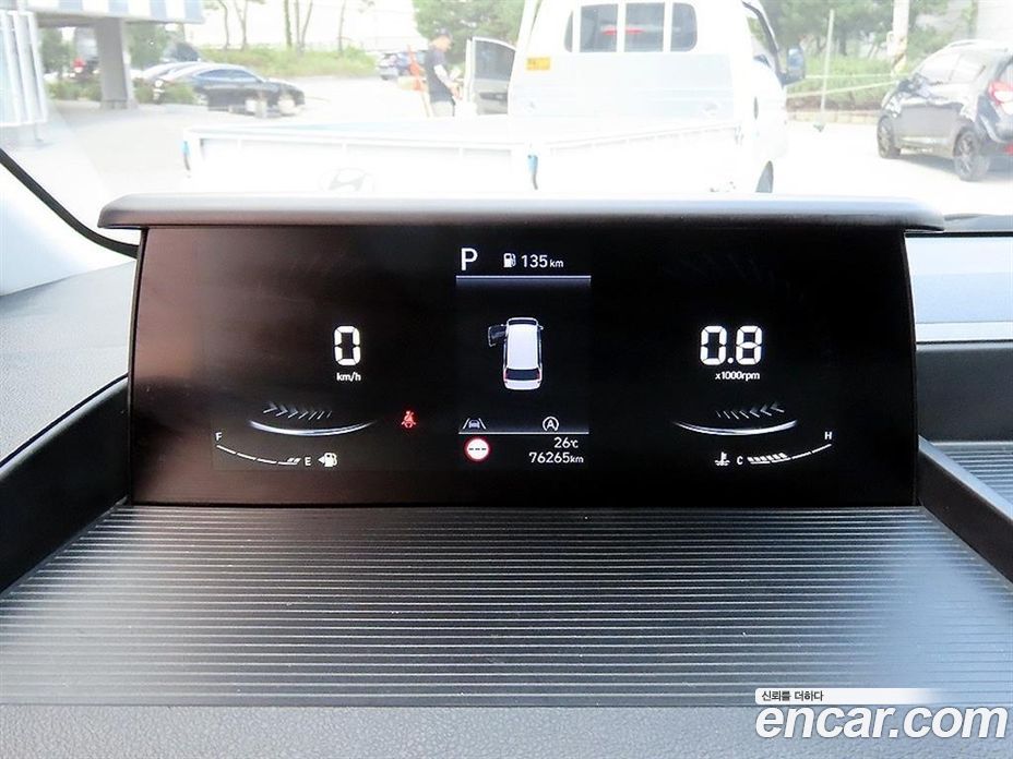 Hyundai Staria фото 11