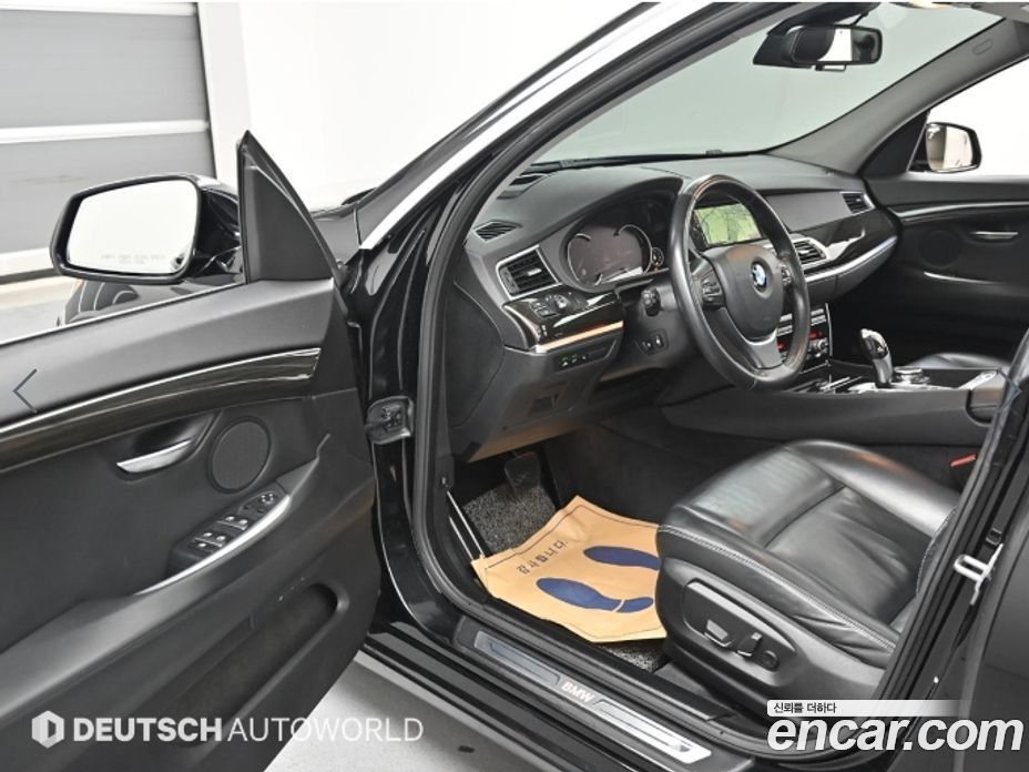 BMW 5-Series GT (F07) фото 11