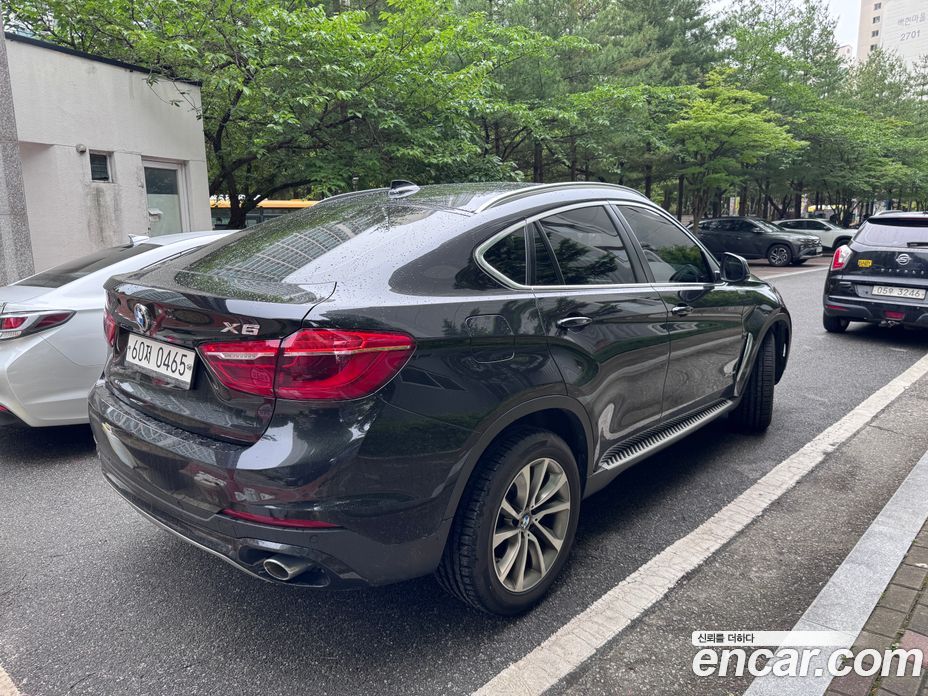 BMW X6 (F16) фото 3