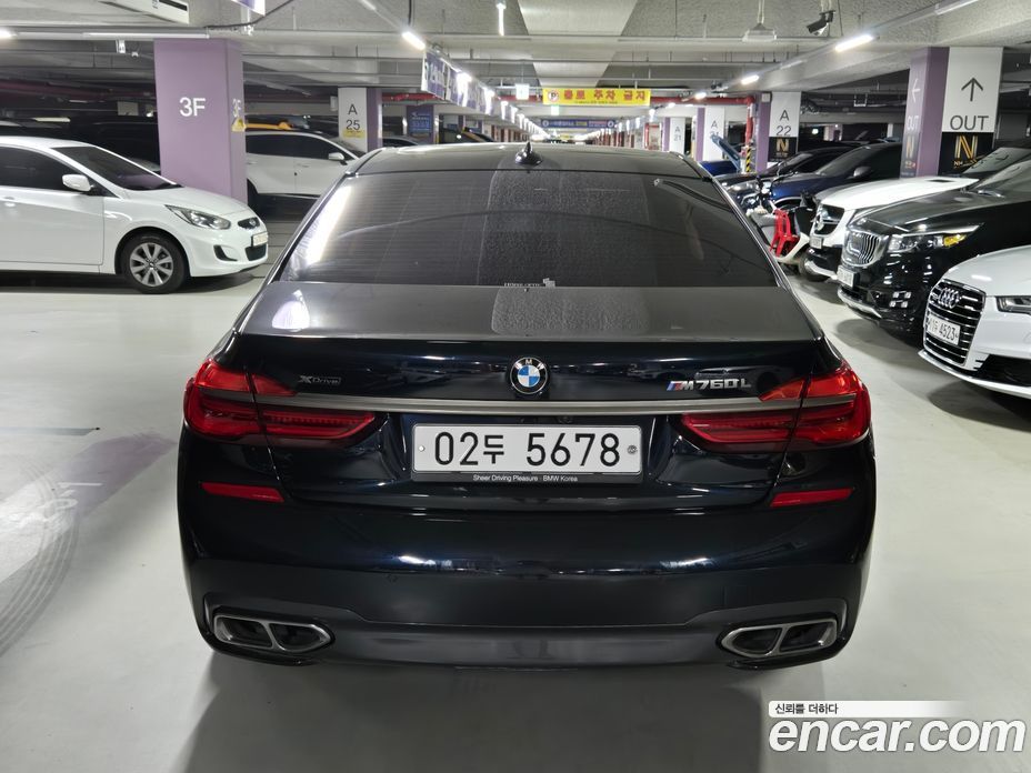 BMW 7-Series (G11) фото 3