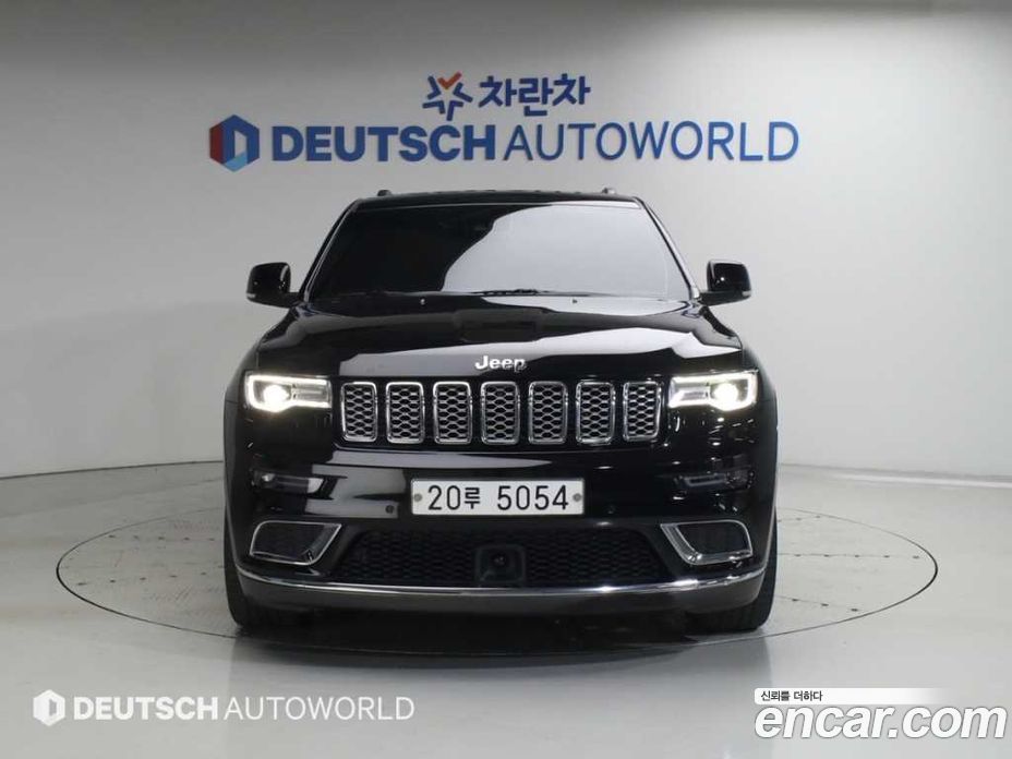 Jeep Grand Cherokee (WK) фото 3