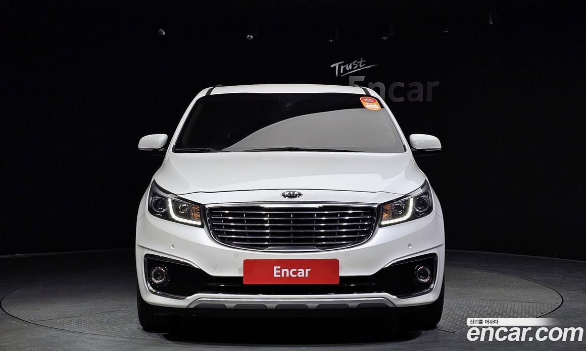 Kia Carnival 3rd Gen фото 3