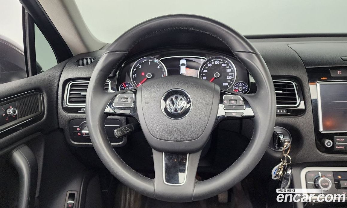 Volkswagen Touareg Restyling фото 13