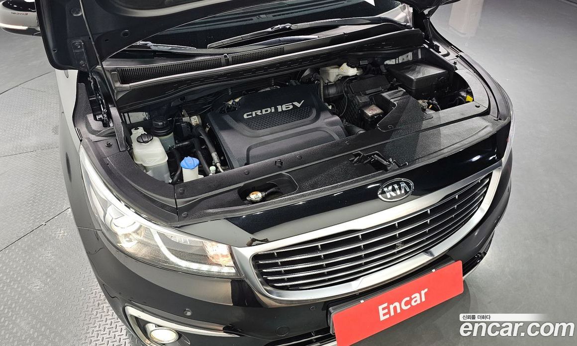 Kia Carnival 3rd Gen фото 6