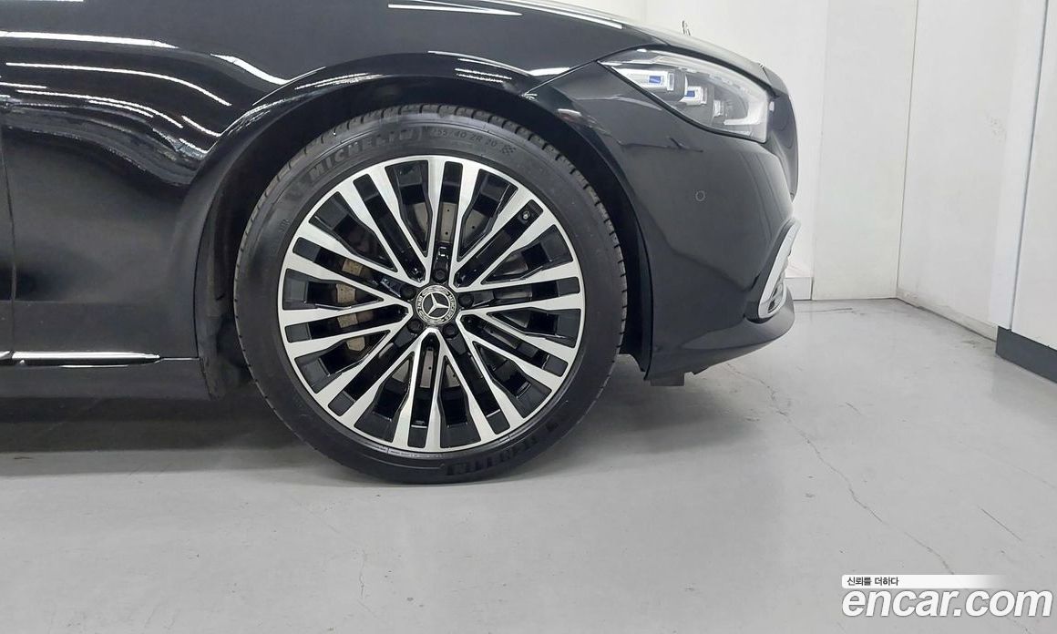 Mercedes-Benz S-Class W223 фото 5