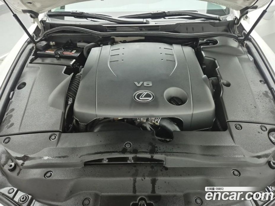 Lexus IS250 фото 5