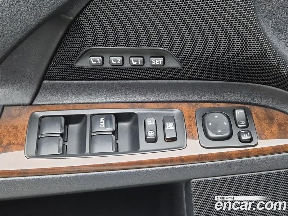 Lexus IS250 фото 17