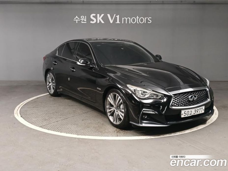 Infiniti Q50 фото 5