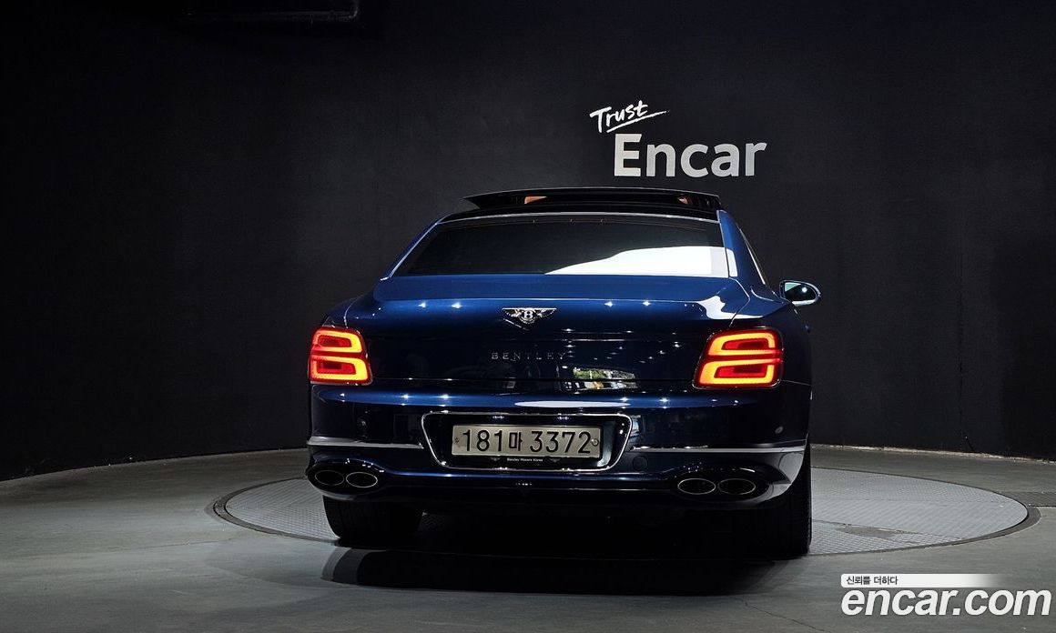 Bentley Flying Spur 3rd Gen фото 4