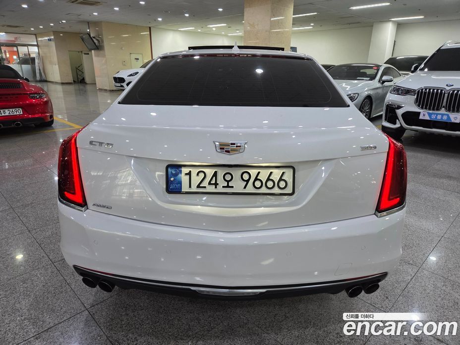 Cadillac CT6 фото 4