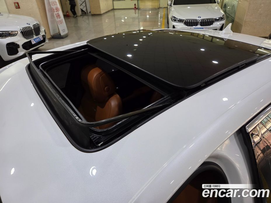 Cadillac CT6 фото 17