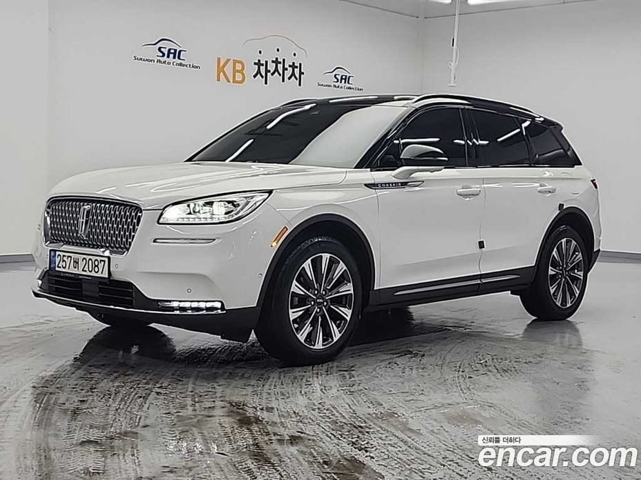 Lincoln Corsair