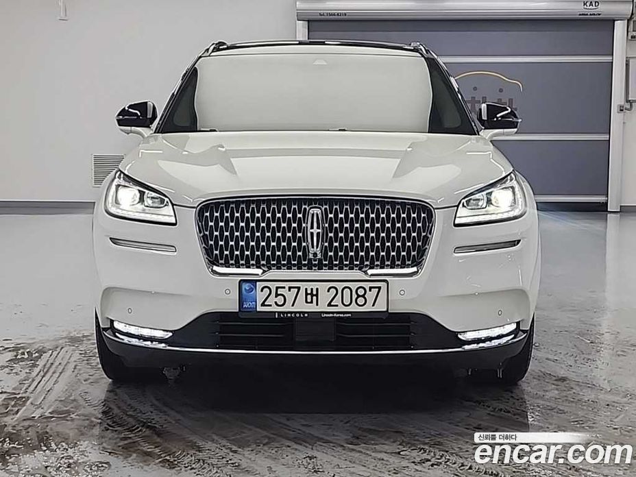 Lincoln Corsair фото 3