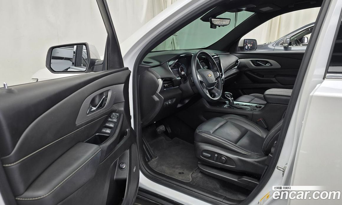 Chevrolet (GM Daewoo) Traverse фото 10
