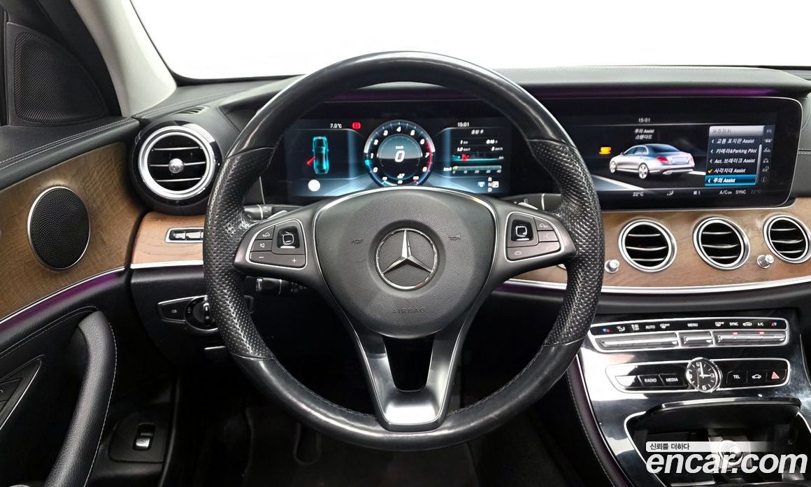 Mercedes-Benz E-Class W213 фото 13