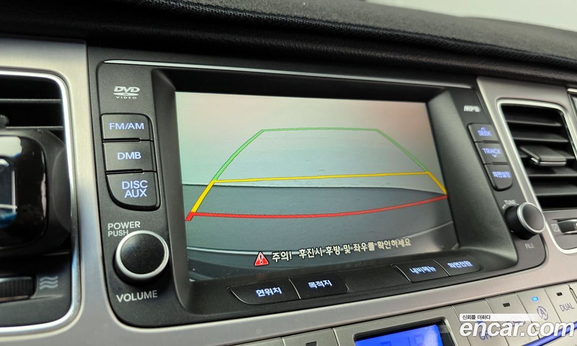 Hyundai Genesis фото 17