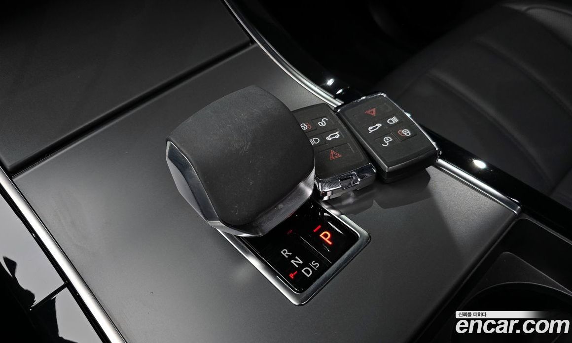 Land Rover Range Rover Evoque 2nd Gen фото 9