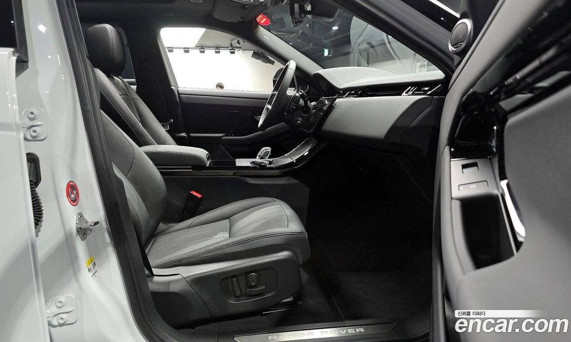Land Rover Range Rover Evoque 2nd Gen фото 11