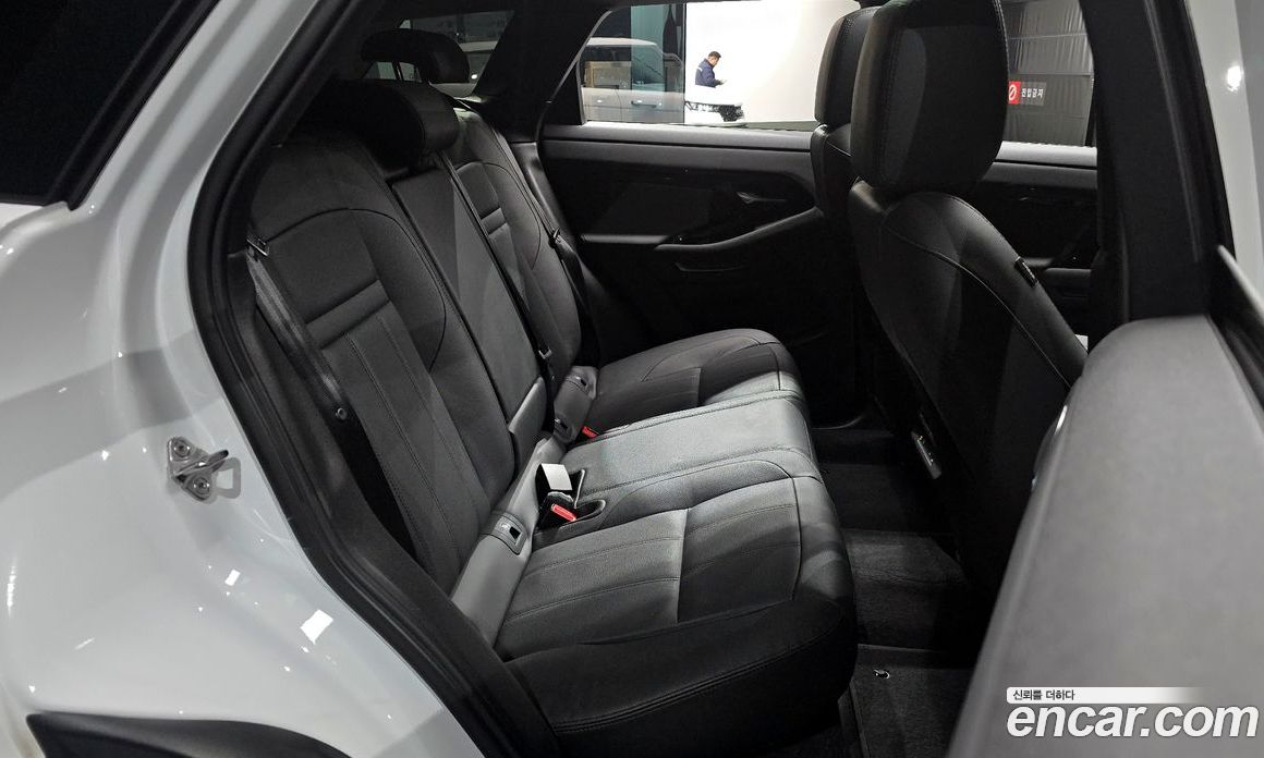 Land Rover Range Rover Evoque 2nd Gen фото 12