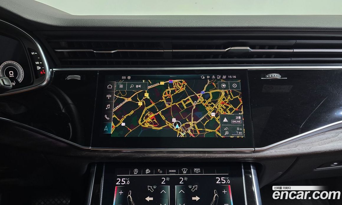 Audi Q7 (4M) фото 14