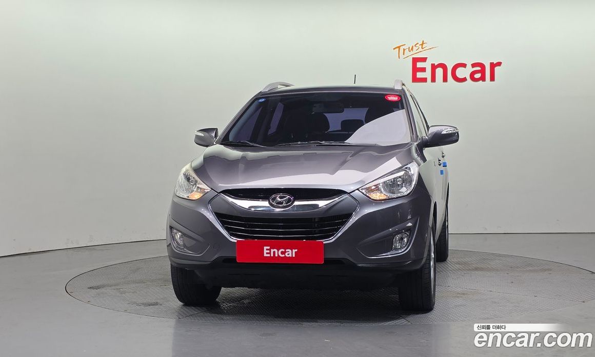 Hyundai Tucson ix фото 3