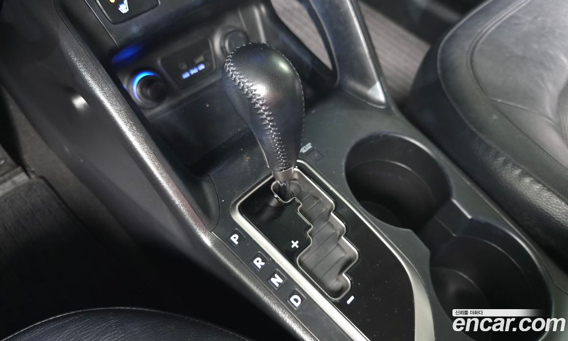 Hyundai Tucson ix фото 9