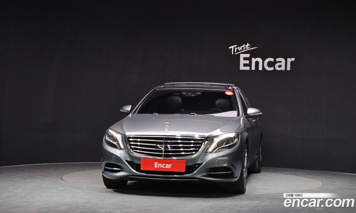 Mercedes-Benz S-Class W222 фото 3