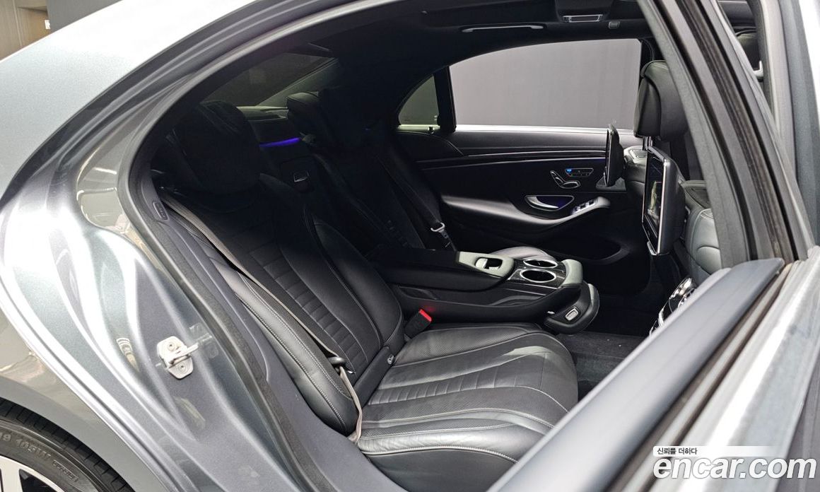 Mercedes-Benz S-Class W222 фото 13