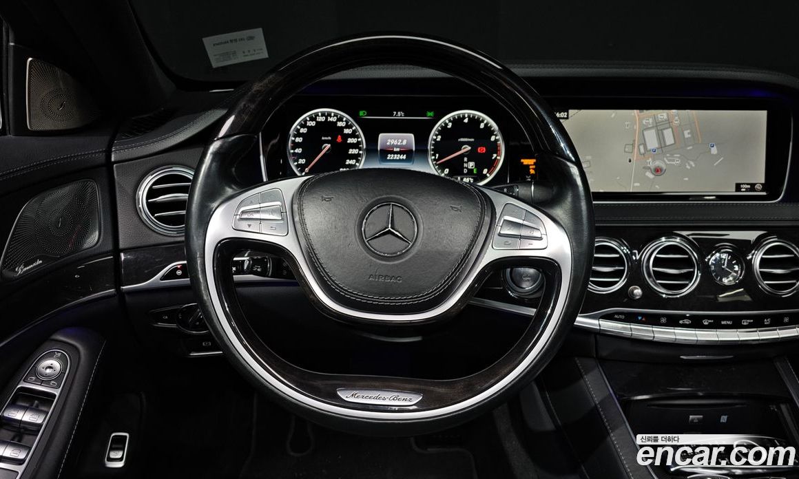 Mercedes-Benz S-Class W222 фото 14