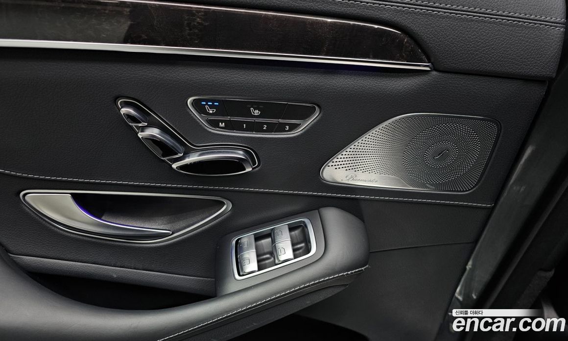 Mercedes-Benz S-Class W222 фото 19