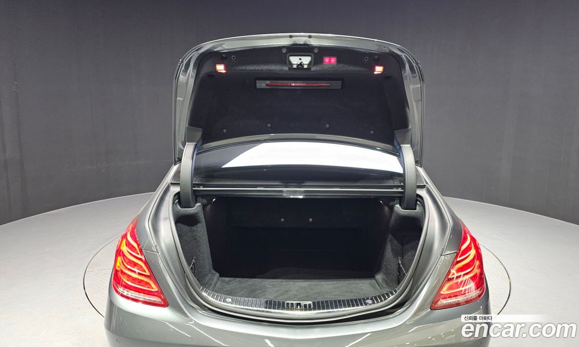Mercedes-Benz S-Class W222 фото 20