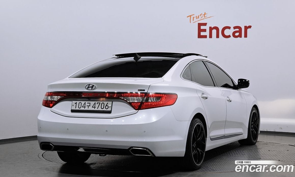 Hyundai Grandeur (HG) фото 2