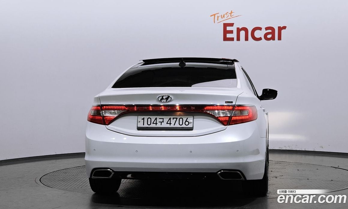 Hyundai Grandeur (HG) фото 4