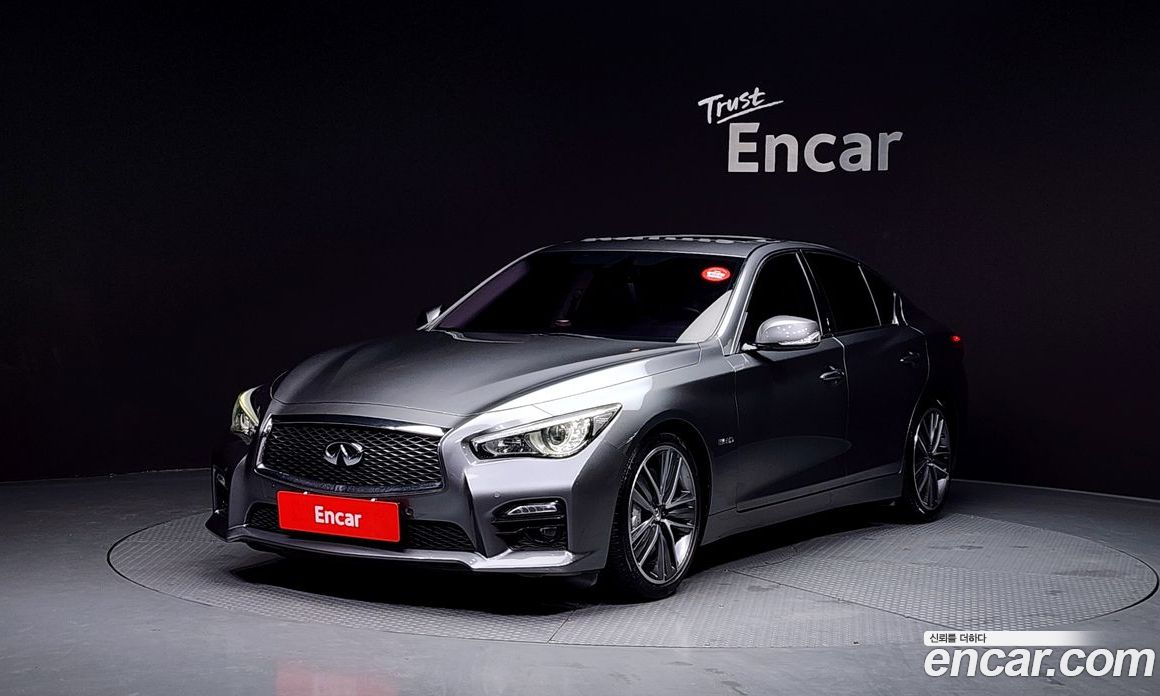 Infiniti Q50