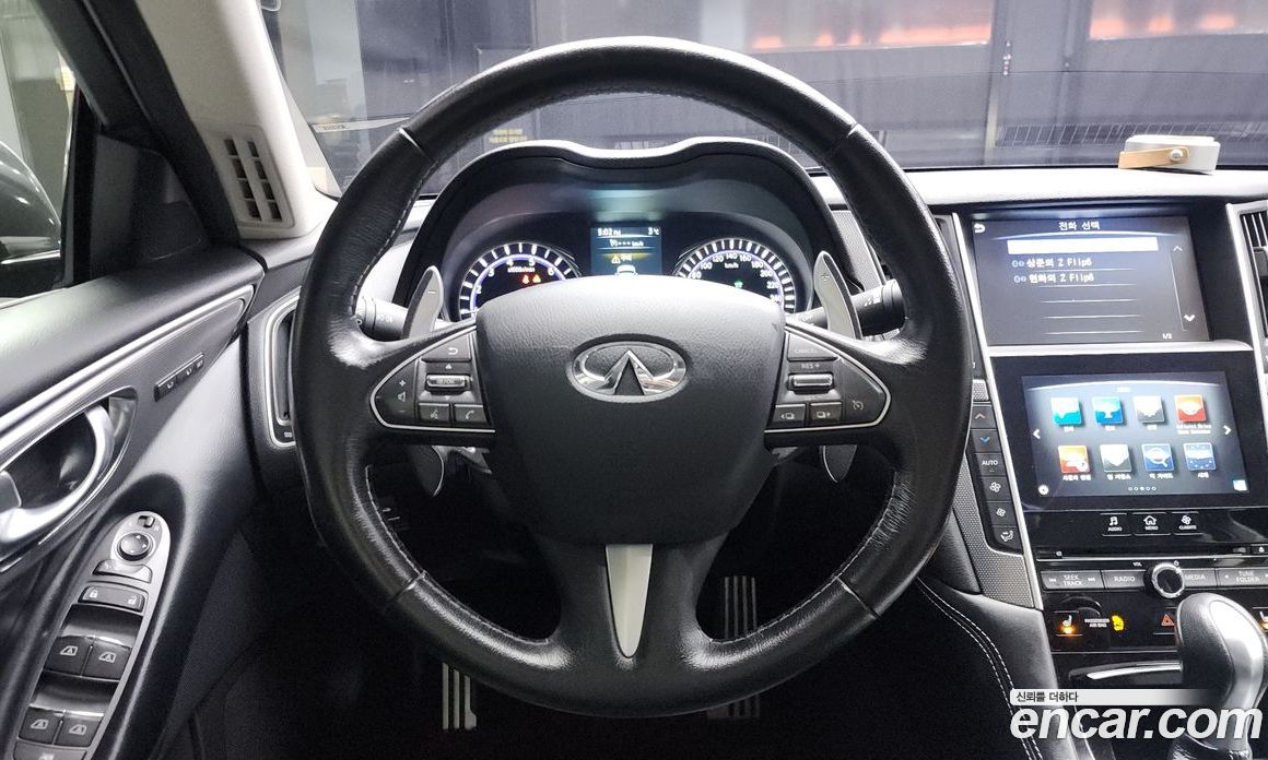 Infiniti Q50 фото 13