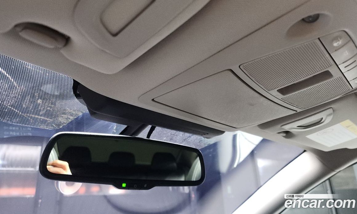 Infiniti Q50 фото 16