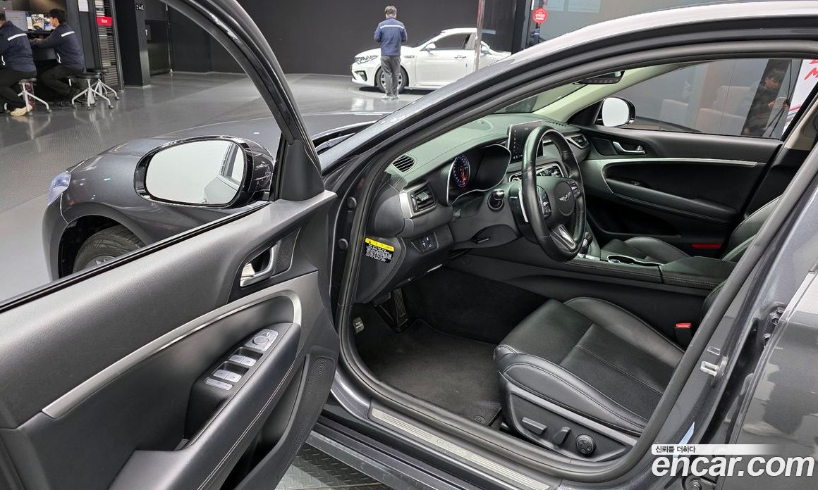 Genesis G70 фото 11